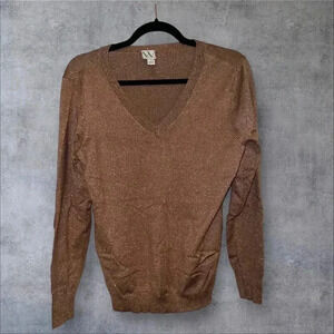 Worthington v neck top size large